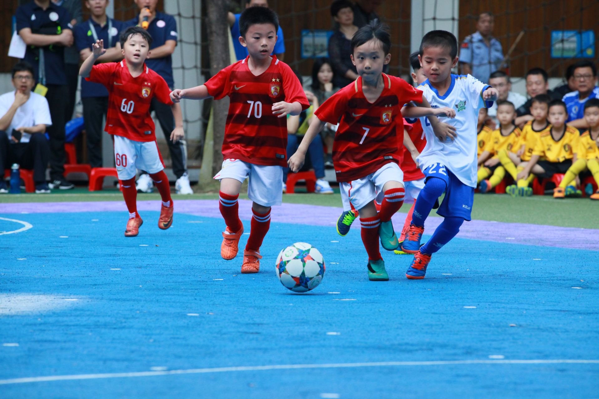 记者：巴萨计划留住拉什福德，这是弗里克的优先事项（记者：弗里克将拉什福德留队列为头号任务，巴萨已制定计划）