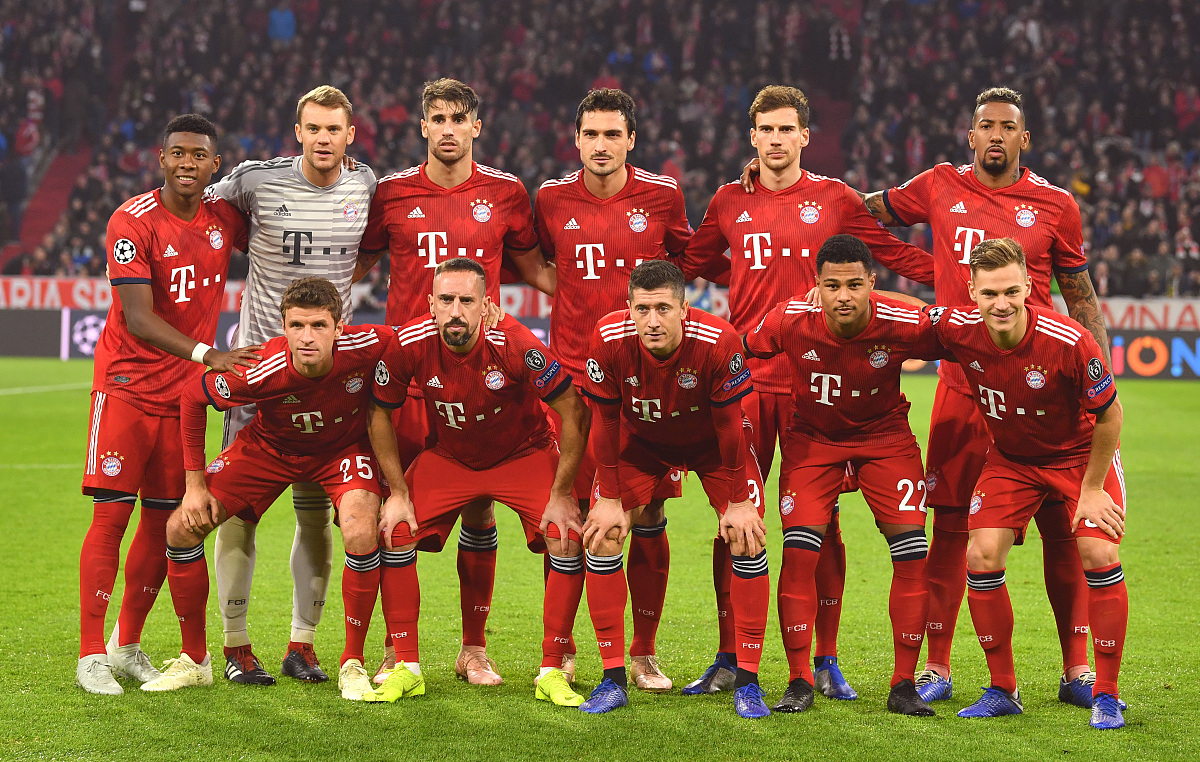 火力全开，巴萨本赛季联赛中已打入28球，仅次于拜仁（巴萨本季联赛已进28球，火力仅逊拜仁）