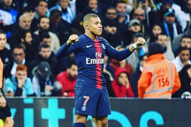 意甲前瞻：克雷莫纳老将瓦尔迪仍有余热，莱切客场战力尚可（意甲前瞻：克雷莫纳宿将瓦尔迪宝刀未老，莱切客场竞争力不俗）