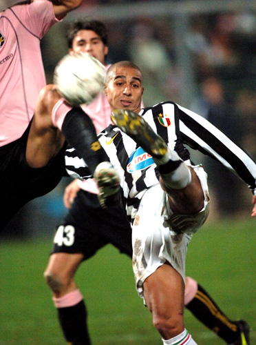 外媒：墨西哥一座世界杯球场附近挖出至少456袋人体遗骸（外媒：墨西哥一世界杯球场附近发现至少456袋人体遗骸）