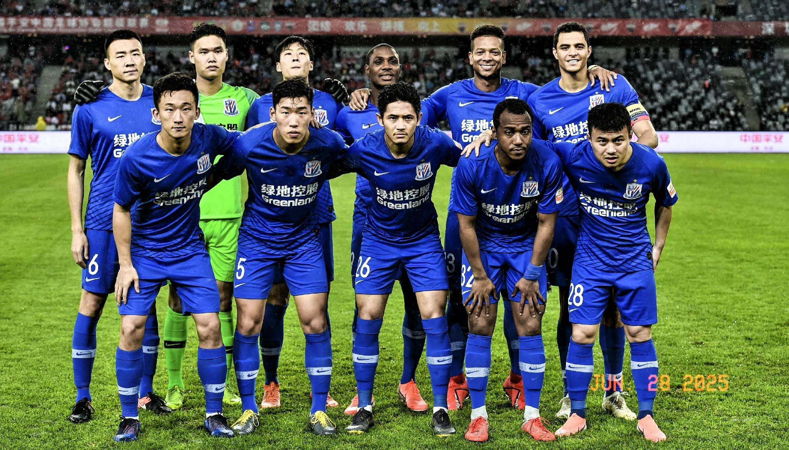 FM：诸多欧洲豪门有意布阿迪，他可能3月就进入法国国家队（FM：布阿迪获多家欧洲豪门青睐，或于3月入选法国队）