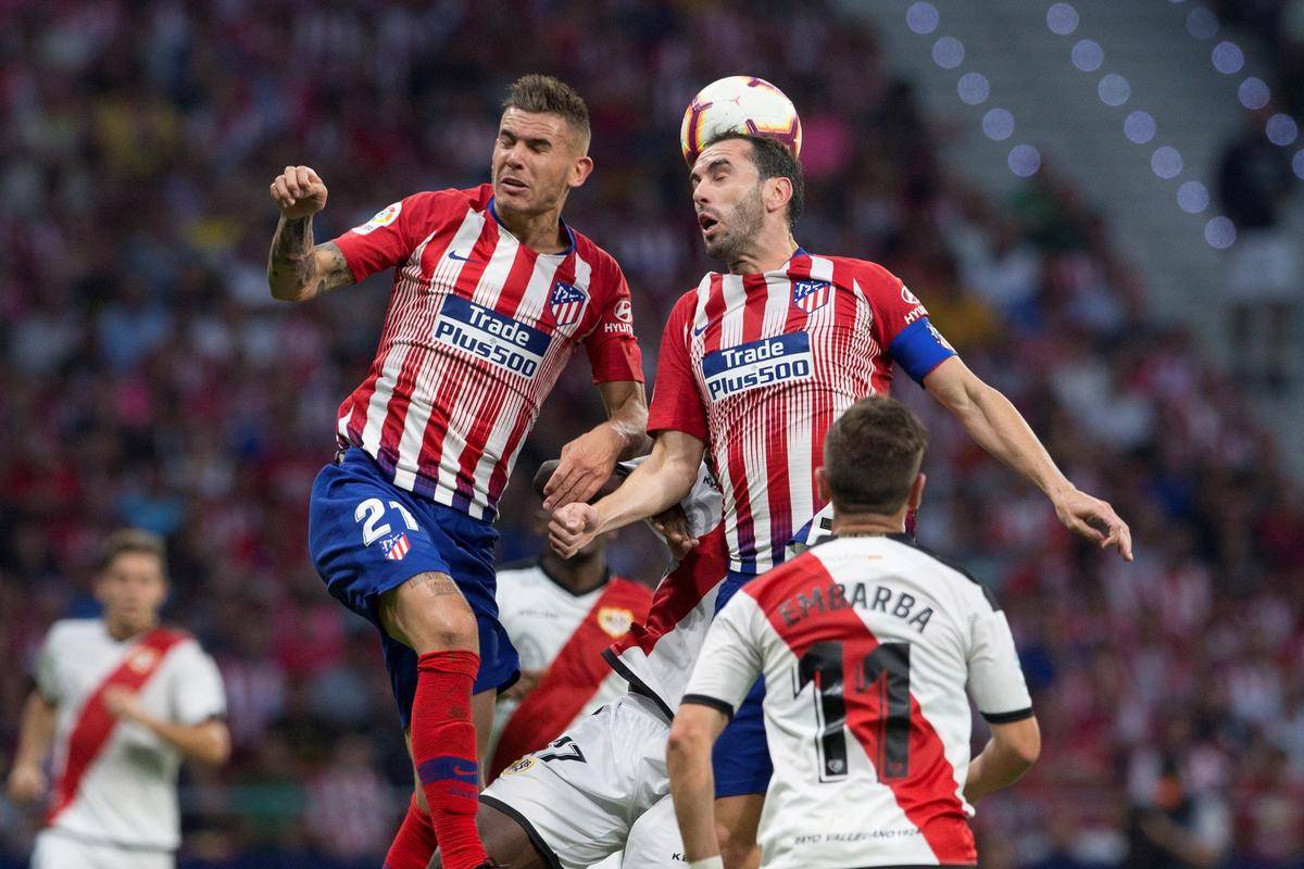 天助拜仁：3-1大冷门,26岁韩国球星闪耀欧洲,德甲第12掀翻德甲第2（德甲爆冷！第12名3-1掀翻次席，26岁韩国球星闪耀欧洲，拜仁得利）