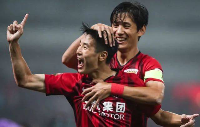 孔帕尼：冬歇期对球员身心恢复至关重要，奥利塞能够出场比赛（孔帕尼：冬歇期关键促进球员身心恢复，奥利塞可出战）