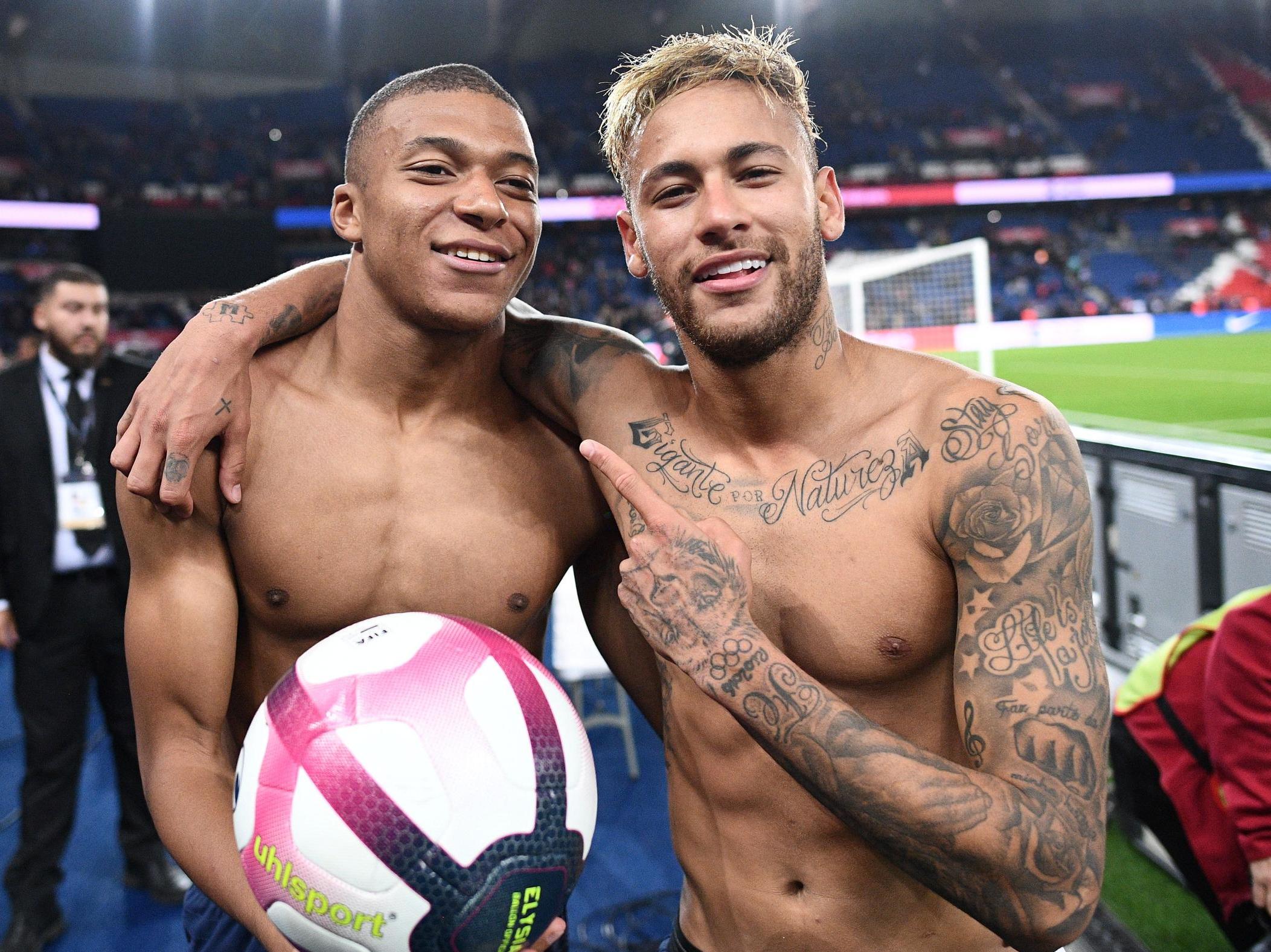 米体：博洛尼亚前锋卡斯特罗表现出色，有望获阿根廷队征召（米体：博洛尼亚前锋卡斯特罗状态出众，有望入选阿根廷国家队）